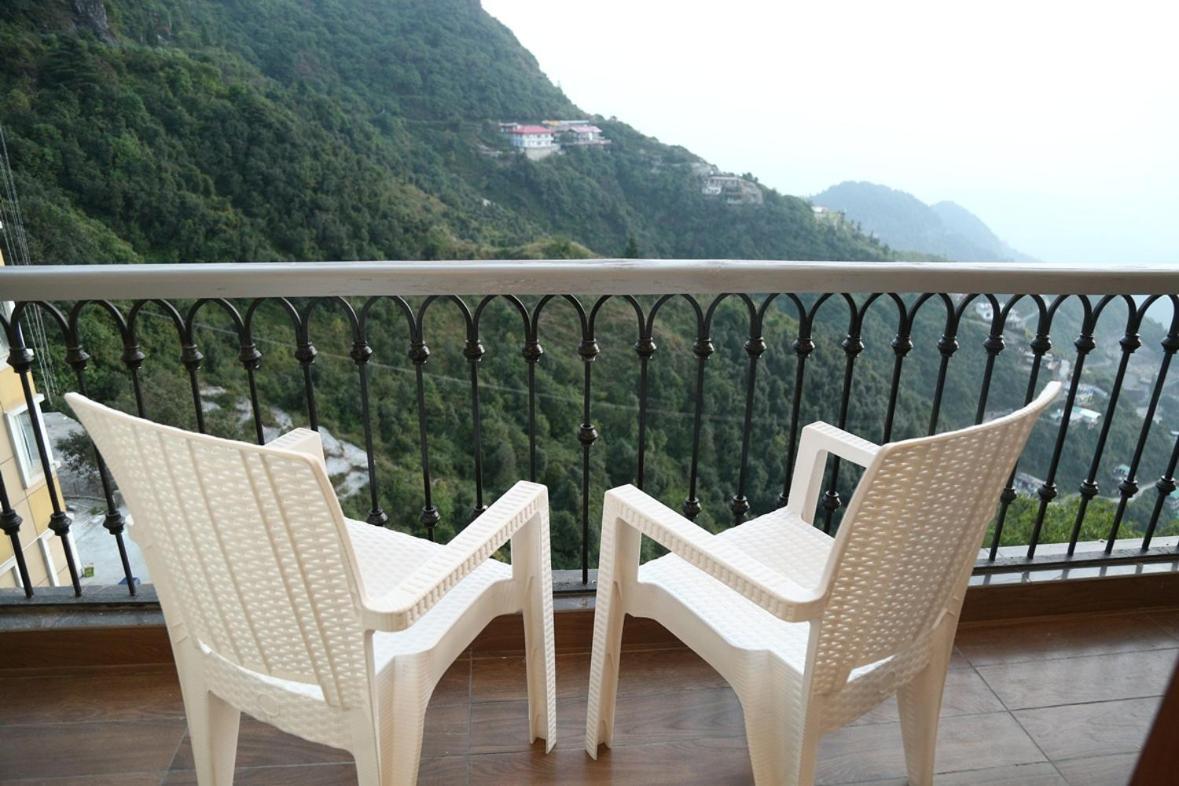 Hotel Shining Hills Mussoorie Exteriér fotografie