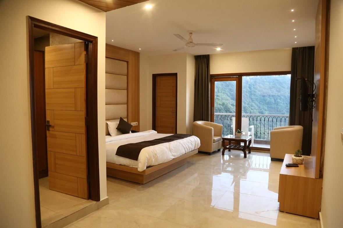 Hotel Shining Hills Mussoorie Exteriér fotografie