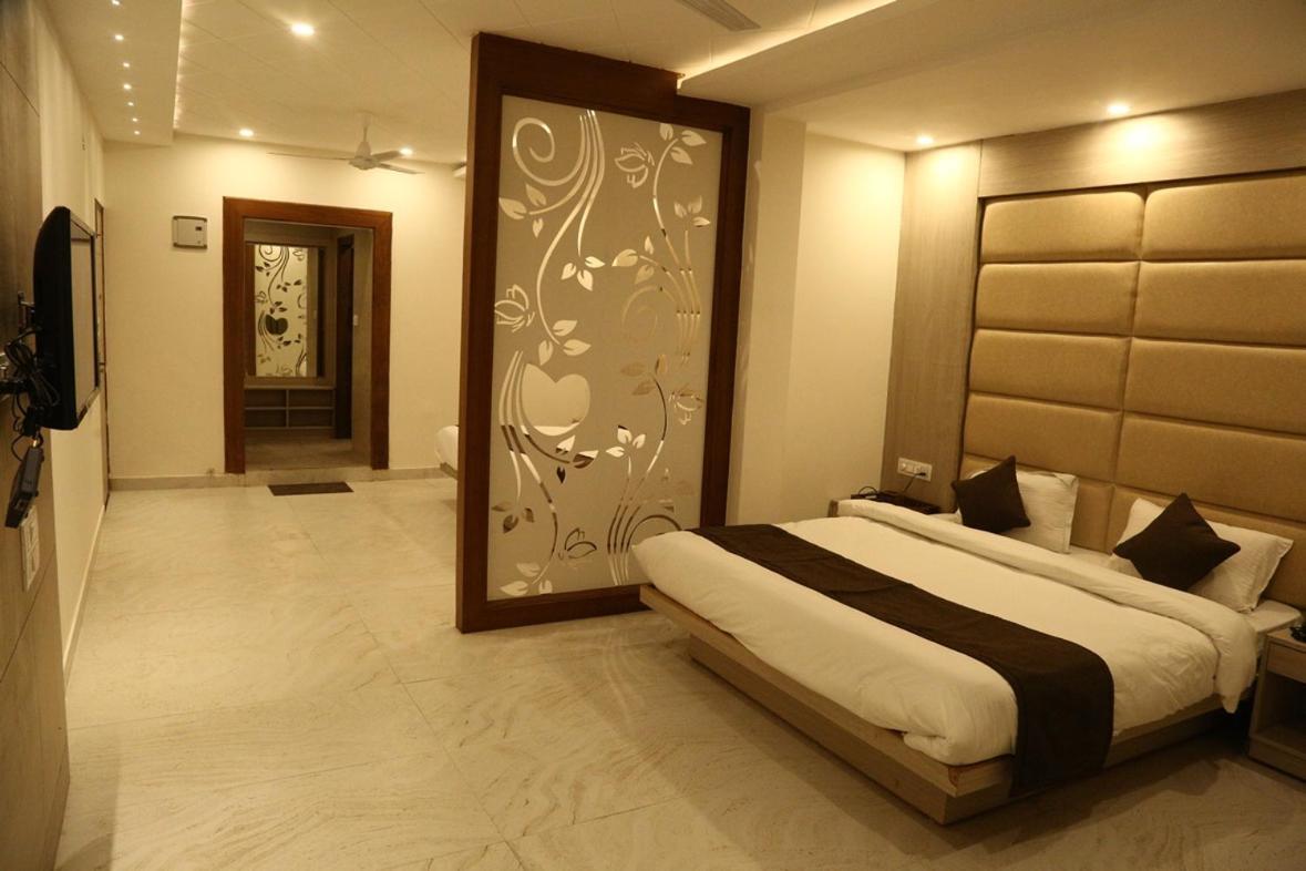 Hotel Shining Hills Mussoorie Exteriér fotografie